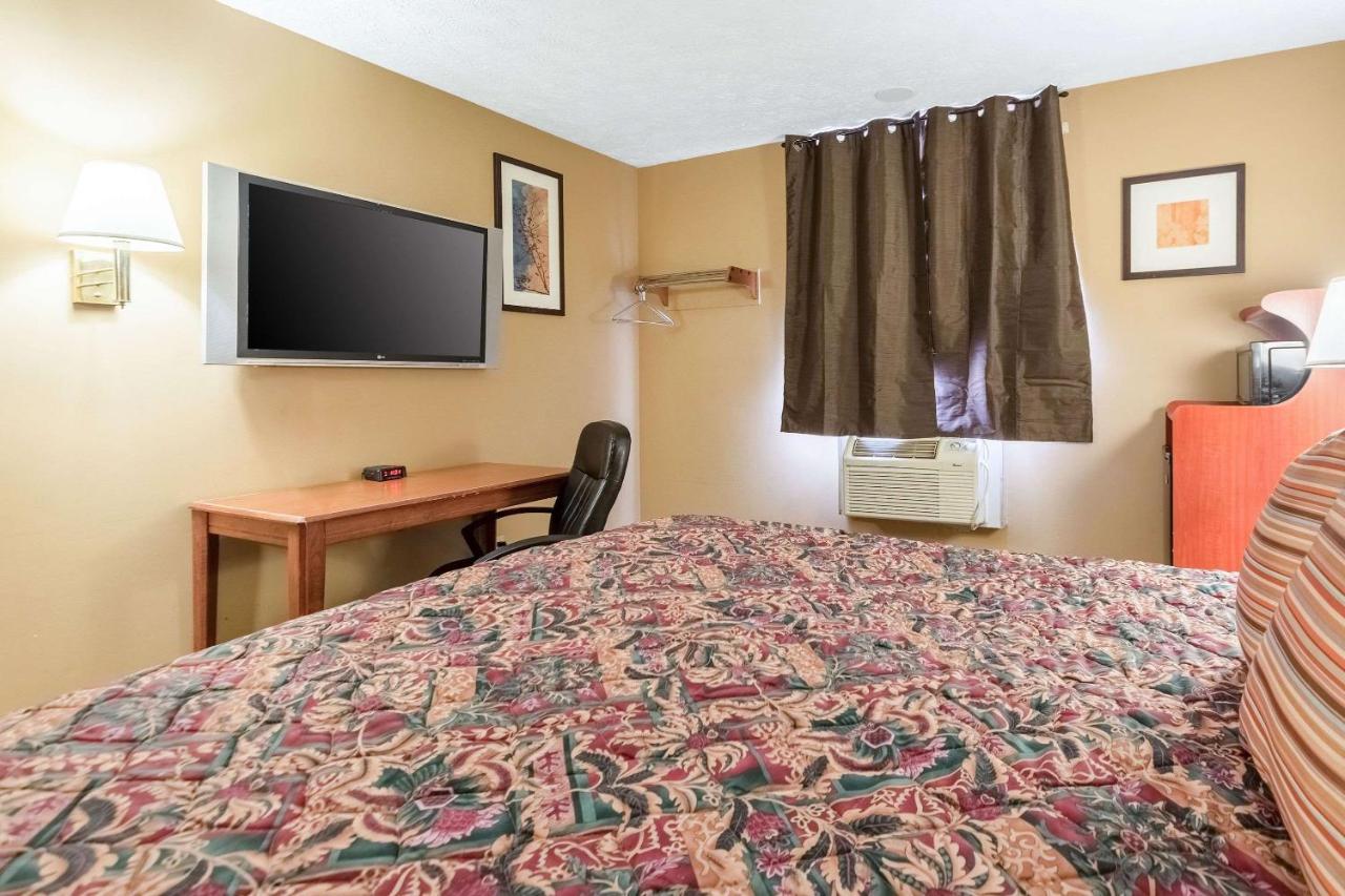 Rodeway Inn Limon Exterior foto